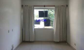 Imagem 7: Apartamento reformado na Tijuca, dois quartos com armário embutido, cozinha planejada, con