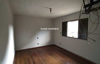 Imagem 2: Casa à venda na região Central de Uberlândia com 3 suítes