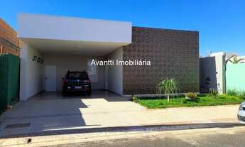 Imagem 3: Linda e aconchegante casa à venda em Condomínio fechado na Zona Sul com 3 quartos sendo 2