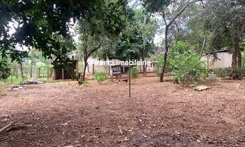 Imagem 2: Chácara à venda no Parque das Américas com 5.000 m² de área total e 250 m² de construção