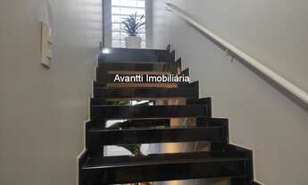 Imagem 2: Luxuosa casa à venda no Condomínio Jardins Roma com 3 quartos sendo 1 suíte máster com hid