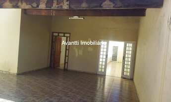 Imagem 3: Casa à venda no Bairro Jardim Patrícia com 4 quartos sendo 1 suíte