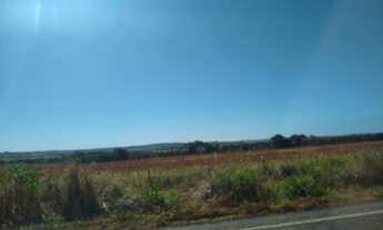 Imagem 4: PROCURAMOS FAZENDAS / HERANÇAS LITIGIOSAS / IMOVEIS, COM DOCUMENTAÇÃO ENROLADA A REGULARI