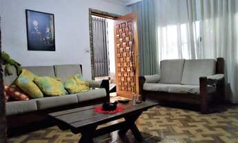 Imagem: VENDO CASA COM 5 QUARTOS DUAS VAGAS PRÓXIMO