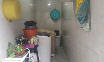 Imagem 6: VENDO SOBRADO DOIS DORMITORIOS COM EDICULA PIRAPORINHA ( VI633