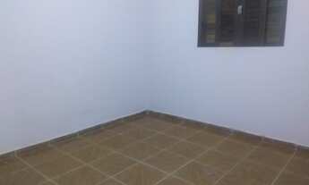 Imagem 2: ALUGO CASA COM UM DORMITÓRIO JARDIM HORIZONTE AZUL (LR1077