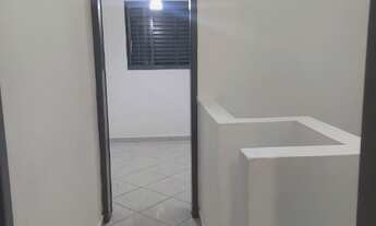 Imagem 3: VENDO SOBRADO DOIS DORMITORIOS CONDOMINIO FECHADO CAPÃO REDONDO ( VI941