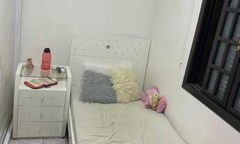 Imagem 2: VENDO BELO SOBRADO SEMI MOBILIADA COM SUITE NO JARDIM DOM JOSE ( VI975