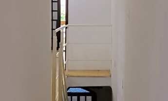 Imagem 4: VENDO SOBRADO COM TRES DORMITORIOS 6 VAGAS NO CAPÃO REDONDO ( VI991