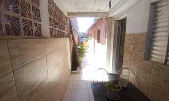 Imagem 5: VENDO TROCO 2 CASAS COM SALÃO COMERCIAL NO JD. ARACATI (LR2520