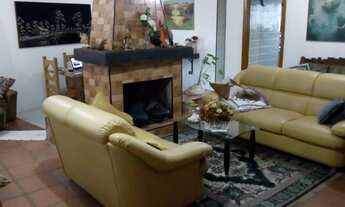 Imagem: VENDO CHÁCARA IMPERDÍVEL NO EMBU GUAÇU