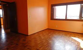 Imagem 3: 3 dormitórios, 1 suítes, 1 banheiros, 1 vaga na garagem, 80M² de Área Construída