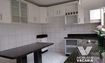 Imagem: 3 dormitórios, 1 suítes, 3 banheiro, 1