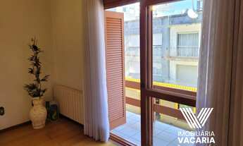 Imagem 4: 3 dormitórios, 1 suítes, 1 banheiros, 2 vagas na garagem, 140M² de Área Construída