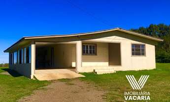 Imagem: 2 dormitórios, 1 banheiros, 2 vagas na