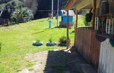 Imagem 5: 6 dormitórios, 2 banheiro, 1 vaga na garagem