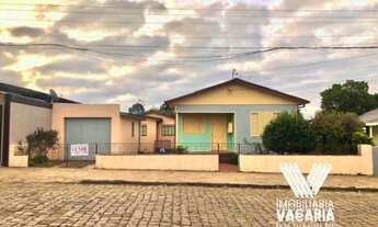 Imagem: 3 dormitórios, 1 banheiros, 1 vaga na garagem