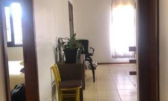 Imagem 7: 4 dormitórios, 2 banheiro, 2 vagas na garagem