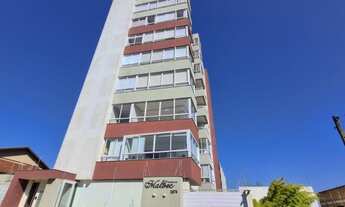 Imagem 2: 3 dormitórios, 1 suítes, 2 banheiro, 3 vagas na garagem, 137M² de Área Construída