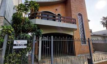 Imagem: 3 dormitórios, 1 suítes, 3 banheiro, 3