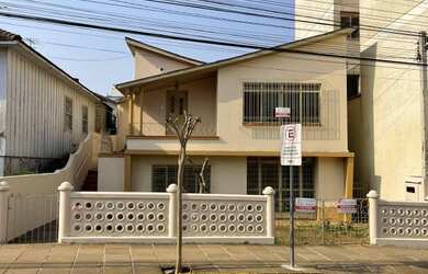 Imagem 3: 3 dormitórios, 2 banheiro, 1 vaga na garagem