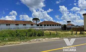 Imagem: 879M² de Área Total