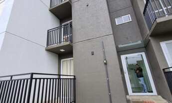 Imagem 2: 2 dormitórios, 1 vaga na garagem, 50M² de Área Construída