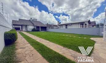 Imagem: 4 dormitórios, 1 suítes, 3 banheiro, 3