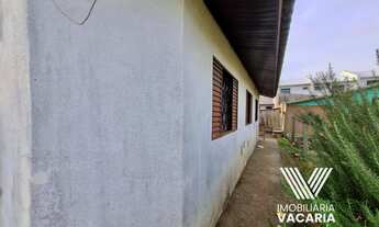 Imagem 3: 2 dormitórios, 1 banheiros, 1 vaga na garagem