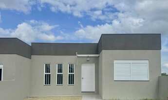 Imagem: 2 dormitórios, 1 banheiros, 1 vaga na garagem