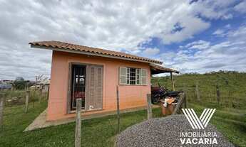 Imagem: 2 dormitórios, 1 banheiros, 1 vaga na garagem