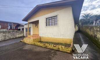 Imagem: 3 dormitórios, 1 banheiros, 2 vagas na