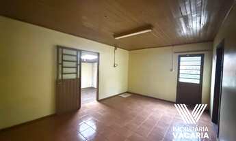 Imagem 3: 3 dormitórios, 1 banheiros, 2 vagas na garagem