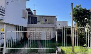 Imagem: 3 dormitórios, 1 suítes, 2 banheiro, 2