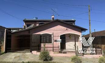 Imagem: 3 dormitórios, 2 banheiro, 1 vaga na garagem