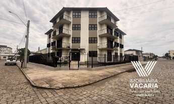 Imagem: 3 dormitórios, 1 banheiros, 1 vaga na garagem