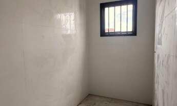 Imagem 6: 2 dormitórios, 1 banheiros, 2 vagas na garagem