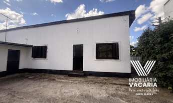 Imagem: 2 dormitórios, 1 banheiros, 1 vaga na garagem