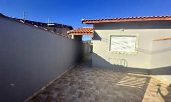 Imagem 6: Casa Nova com Piscina - 2 Dorm / sendo um suíte