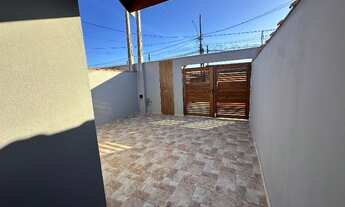 Imagem 7: Casa Nova com Piscina - 2 Dorm / sendo um suíte