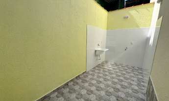 Imagem 3: Casa Nova com Piscina no Centro do Suarão