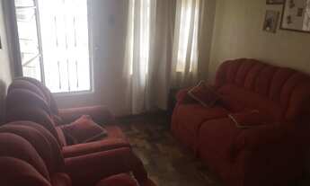 Imagem 5: 3 dormitórios, 2 banheiro, 1 vaga na garagem, 200M² de Área Construída, 252M² de Área Tota