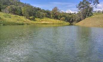 Imagem 7: Linda Chácara à Venda de 20.000m2 com Lagoa, na área de mata atlântica, local com exuberan