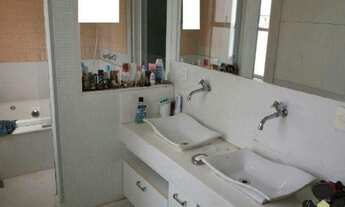 Imagem 7: Imóvel de luxo no Buritis: casa com 6 quartos, 4 suítes, 3 salas, 5 banheiros, 4 vagas de