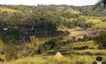Imagem 2: OPORTUNIDADE IMPERDÍVEL! Sítio de 21.295m2 à venda, com linda vista para montanhas, por 48