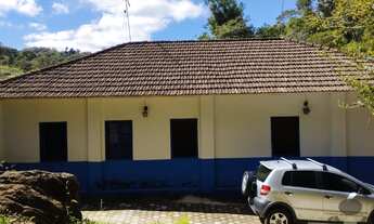 Imagem 2: Luxuoso Sítio em Condomínio à Venda em Caeté-MG 6 quartos, 1 suíte, 2 salas, 3 banheiros