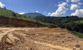 Imagem 4: Venda Chácara à Venda em Caeté, MG. Córrego, Vista para Serra da Piedade!