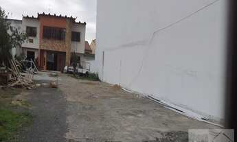 Imagem: 582M² de Área Total na Rua Pedro Weingartner