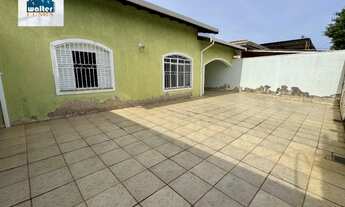 Imagem 2: Vendo Casa Jardim Aeronave região do Ouro Verde 3 dormitórios suíte quintal amplo e ótima