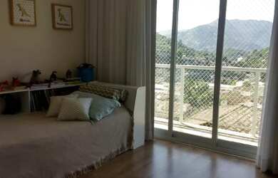 Imagem 7: Casa de luxo em condomínio na Mosela, Petrópolis-RJ: 3 quartos, 1 suíte, 3 salas, 3 banhei